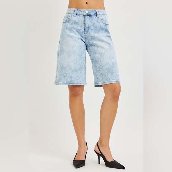 Risen Jeans Pants - Floral Print Wide Leg Bermuda Shorts - Risen